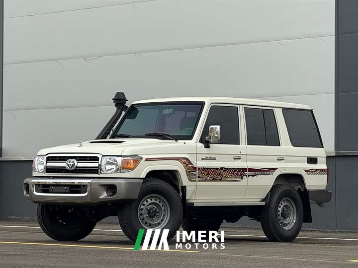 Toyota Land Cruiser (Imported) LC76 2023 4.5T Diesel - ავტომობილი ჩინეთიდან