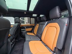 Land Rover Defender 2024 110 3.0T P400 X-DYNAMIC HSE - ფოტო 19