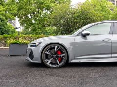 Audi RS 6 RS 6 4.0T Avant - ფოტო 11