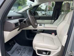 Li Auto Li Xiang MEGA Ultra - ფოტო 4