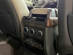 Land Rover Defender 110 P400 Dark Edition - ფოტო 19