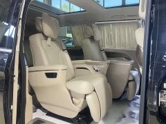 Mercedes-Benz V-Class 2022 V 260 L Long Wheelbase Luxury Edition - ფოტო 11