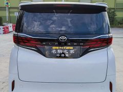 Toyota Alphard Hybrid 2.5L Premium Gold Edition - ფოტო 4