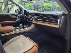 Audi Q7 55 TFSI quattro S line Prestige - ფოტო 3