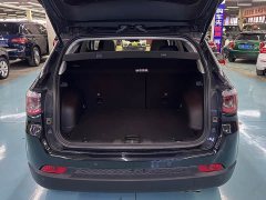 Jeep Compass 220T Automatic Elite - ფოტო 11