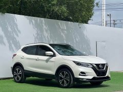 Nissan Qashqai 2021 2.0L CVT Luxury - ფოტო 3