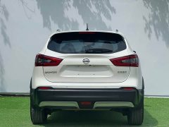 Nissan Qashqai 2021 2.0L CVT Luxury - ფოტო 8
