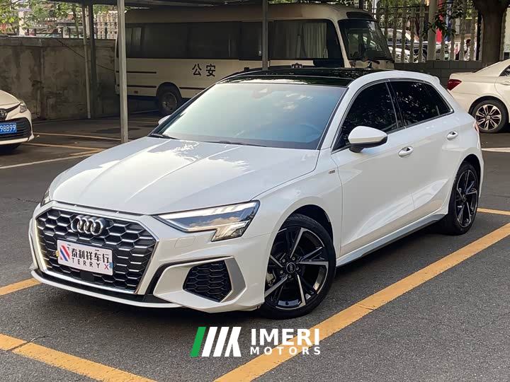 Audi A3 Facelift Sportback 35 TFSI Fashion Sport