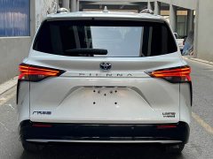 Toyota Sienna 2021 2.5L Hybrid Premium Edition - ფოტო 3
