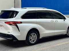 Toyota Sienna 2021 2.5L Hybrid Premium Edition - ფოტო 5