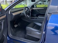 Tesla Model Y Long Range All-Wheel Drive - ფოტო 9