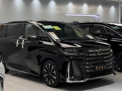 Toyota Vellfire Crown Hybrid 2.5L Premium Edition - ფოტო 2