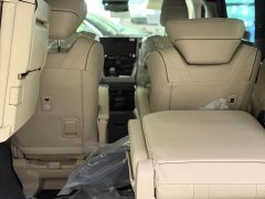 Toyota Vellfire Crown Hybrid 2.5L Premium Edition - ფოტო 9