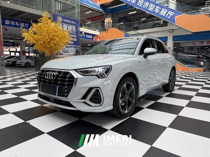 Audi Q3 35 TFSI Fashion Dynamic - ავტომობილი ჩინეთიდან