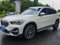 BMW X1 sDrive20Li Fashion - ფოტო 1