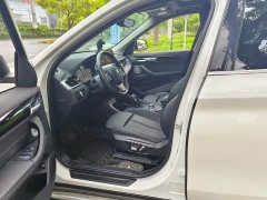 BMW X1 sDrive20Li Fashion - ფოტო 3