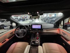 Toyota Grevias 2.5L Hybrid Premium Plus Edition - ფოტო 8