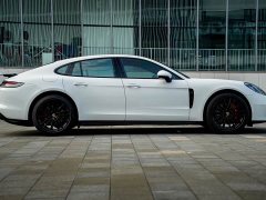 Porsche 2021 Panamera 2.9T - ფოტო 4