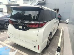 Toyota Alphard Hybrid 2.5L Premium Gold Edition - ფოტო 17
