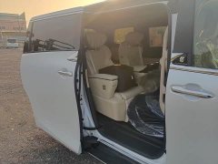 Toyota Alphard Hybrid 2.5L Premium Gold Edition - ფოტო 6