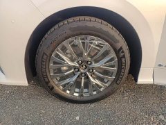 Toyota Alphard Hybrid 2.5L Premium Gold Edition - ფოტო 8