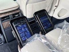 Lexus LM 500h Six-Seat Premium Edition - ფოტო 12