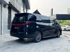 Lexus LM 500h Six-Seat Premium Edition - ფოტო 5