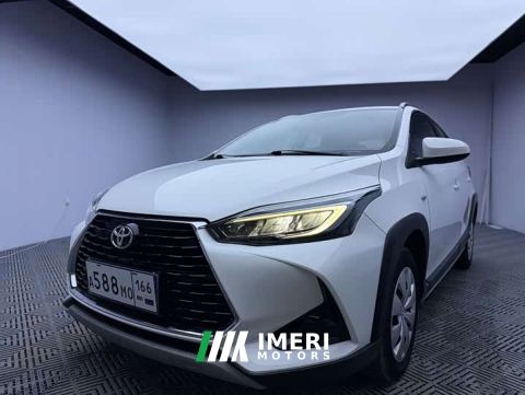 2022 Toyota Yaris L Zhixuan X 1.5L CVT Leading Plus Edition - автомобиль из Китая