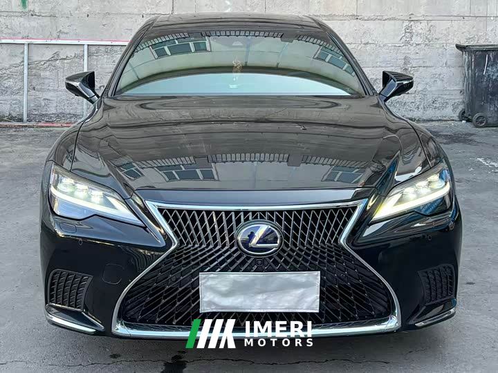 Lexus LS 500h Premier
