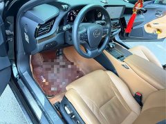 Lexus LS 500h Premier - ფოტო 4