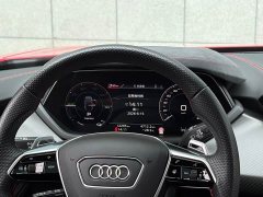 Audi RS e-tron GT 2023 Base - ფოტო 17