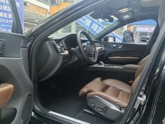 Volvo XC60 2023 B5 AWD Smart Remote Luxury Edition - ფოტო 8