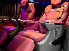 Toyota HIACE 3.5L Automatic - ფოტო 18