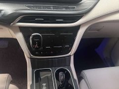 Buick GL8 ES Luxe Enjoyment Edition - ფოტო 5
