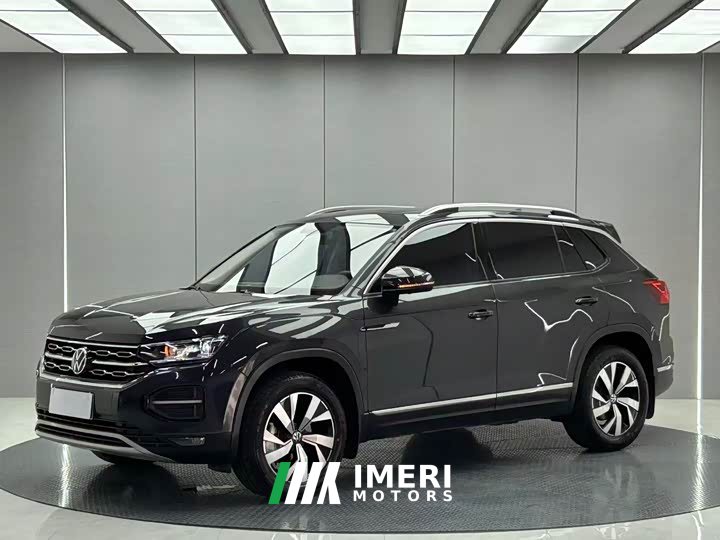 Volkswagen Taos 280TSI FWD Luxury Smart Connected Edition - ავტომობილი ჩინეთიდან