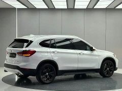 BMW X1 sDrive20Li Premium Edition - ფოტო 6