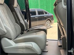 Buick GL8 Land Official Business Class 652T Comfort Edition - ფოტო 13