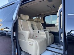 Toyota Alphard Hybrid 2.5L Luxury - ფოტო 18