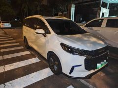 SAIC Maxus EUNIQ 5 2020 1.3T Plug-in Hybrid Luxury - ფოტო 3