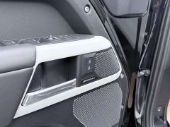 Land Rover Defender 110 3.0T P400 XS - ფოტო 11