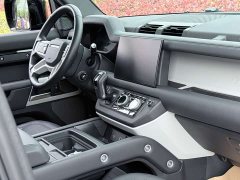 Land Rover Defender 110 3.0T P400 XS - ფოტო 12