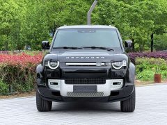 Land Rover Defender 110 3.0T P400 XS - ფოტო 2