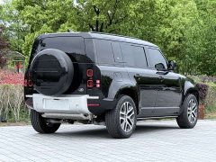 Land Rover Defender 110 3.0T P400 XS - ფოტო 5