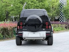Land Rover Defender 110 3.0T P400 XS - ფოტო 9