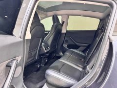 Tesla Model Y Rear-Wheel Drive - ფოტო 10