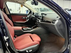 BMW 3 Series 320Li M Sport Package - ფოტო 20
