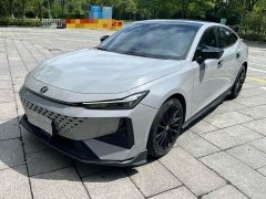 Changan UNI-V 1.5T Premium Edition - ფოტო 1