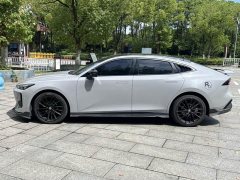 Changan UNI-V 1.5T Premium Edition - ფოტო 4