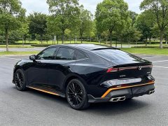 Changan UNI-V 1.5T Premium Sport - ფოტო 6