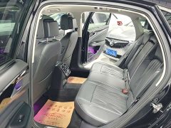 Volkswagen Passat 330TSI Starry Sky Luxury Edition - ფოტო 6